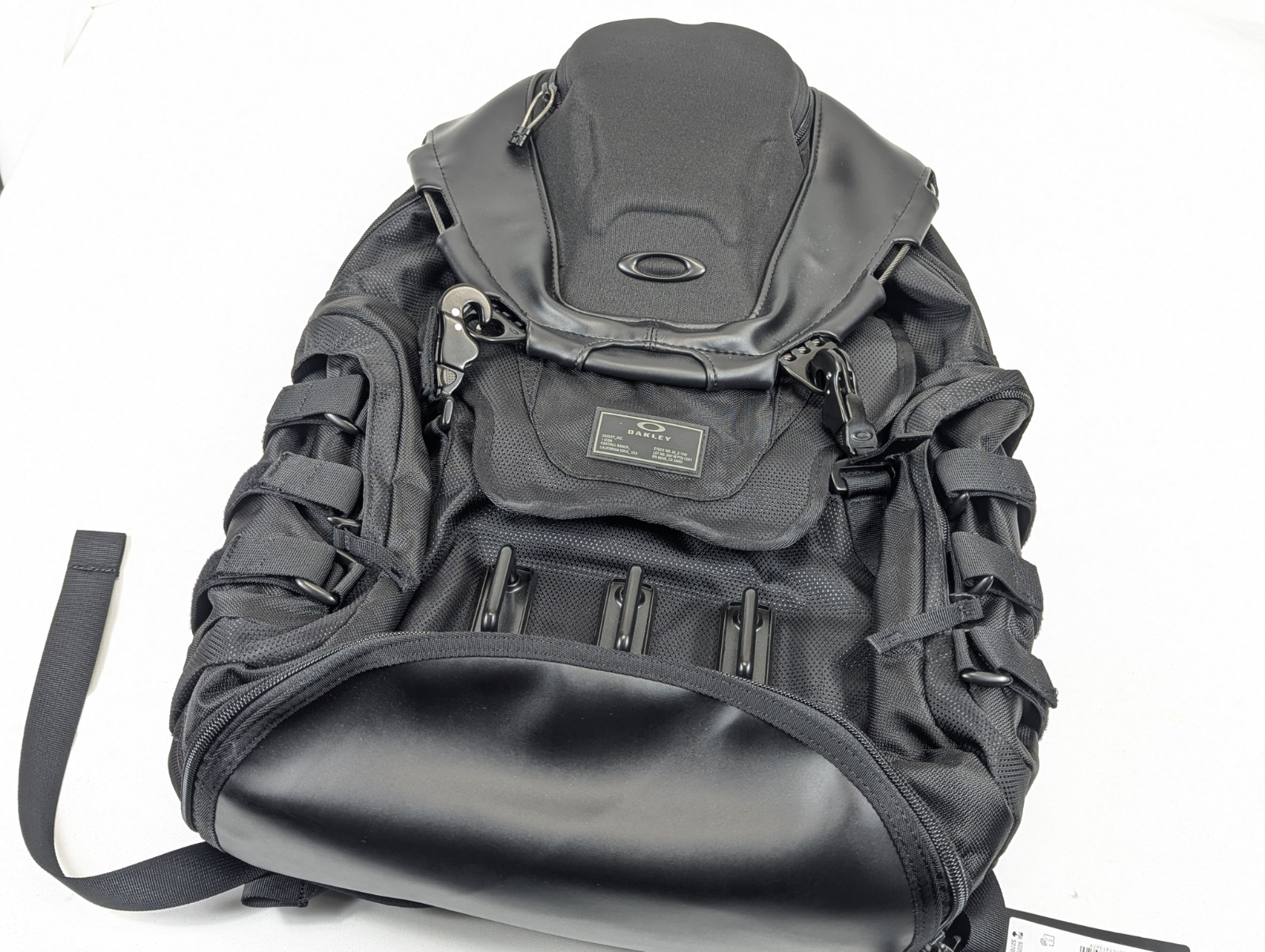 Oakley Kitchen Sink Backpack 34L Stealth Black Tactical Travel Riding