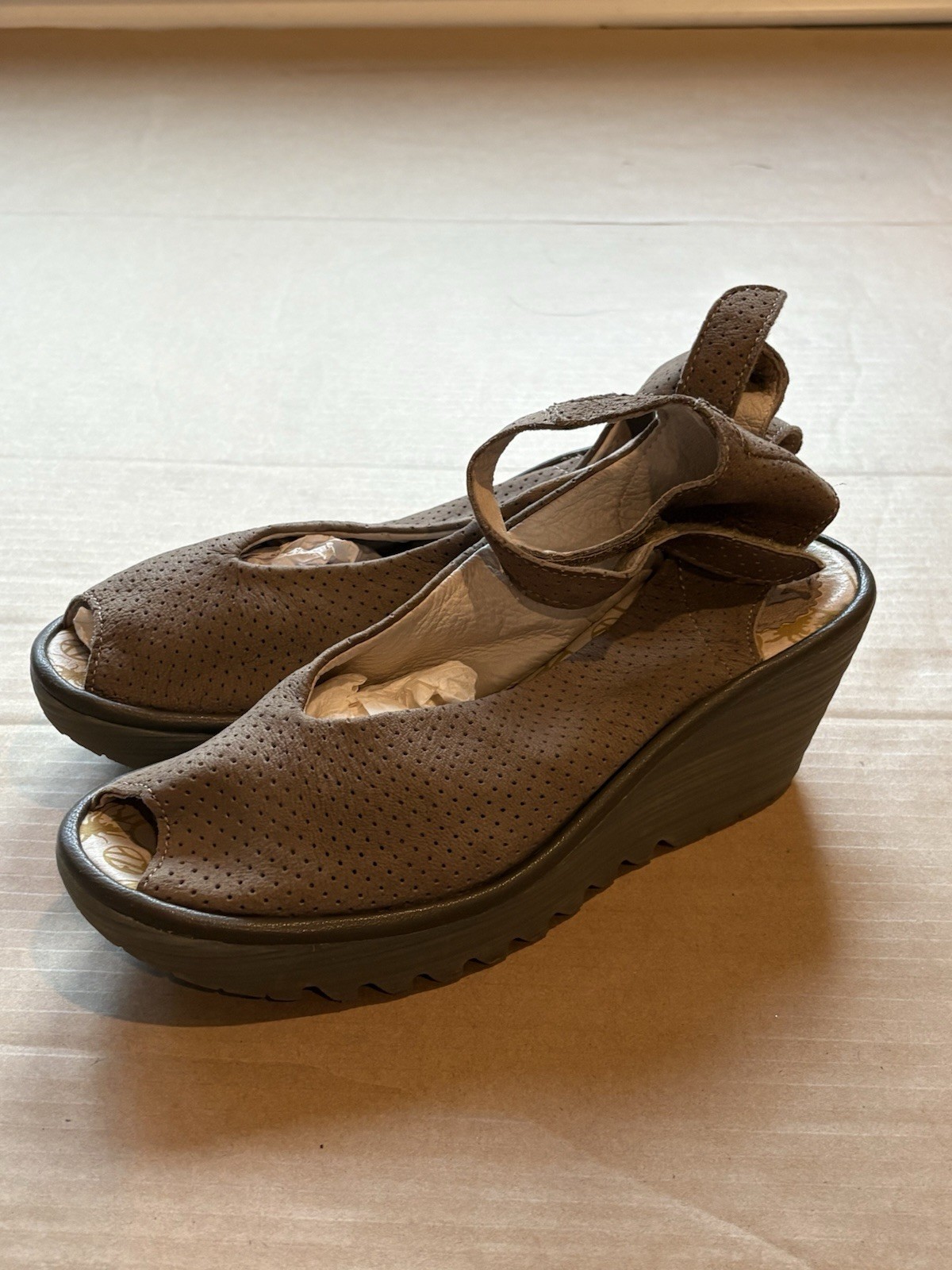 Fly London 40 (US 9/ 9.5) Brown Ankle Strap Wedge Sandal- No Original Box-