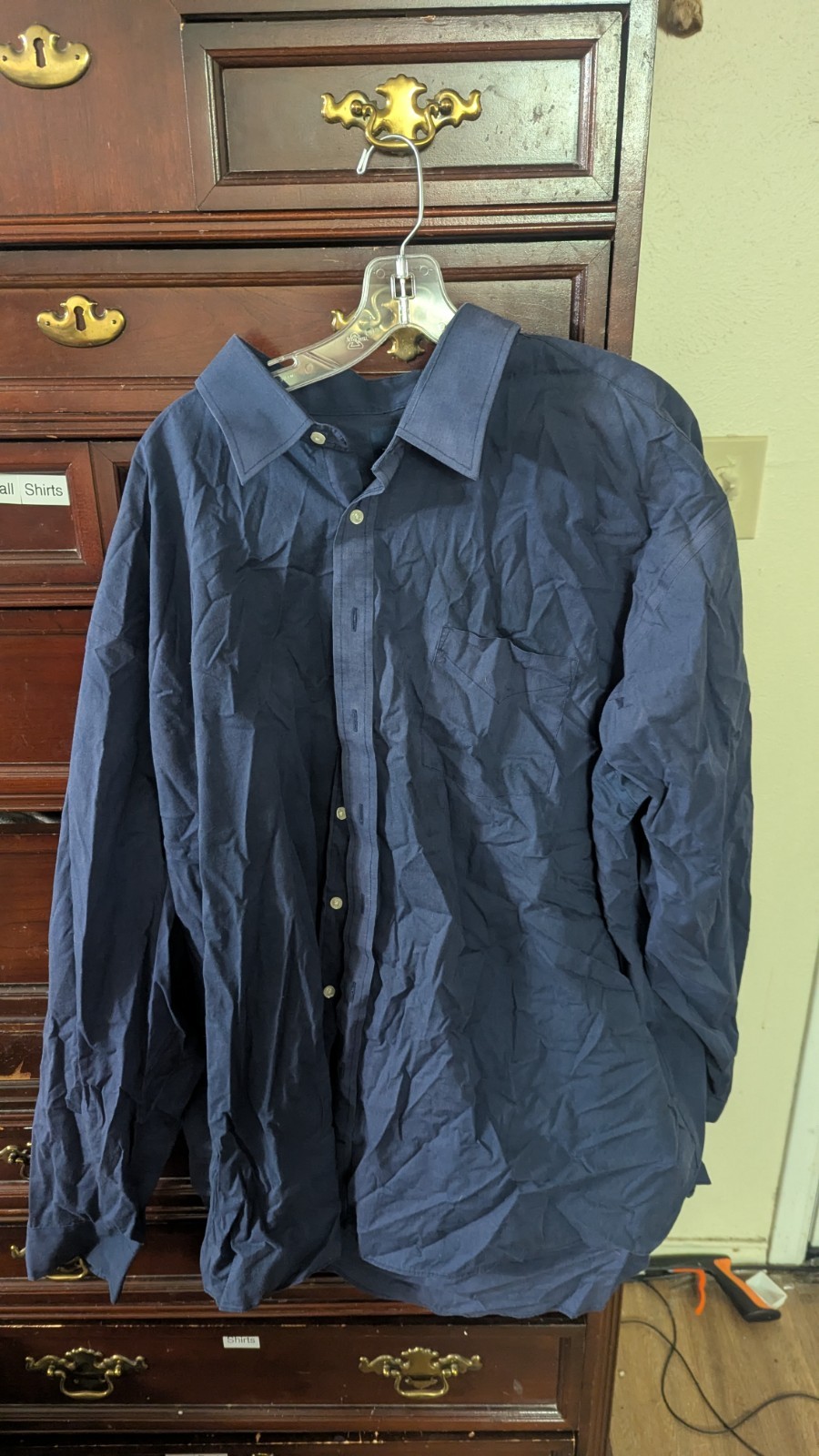 Large Lot MENS BUTTON DOWN DRESS SHIRTS 4XL 20×34/35/36/37/38/39 22×35 SOLID