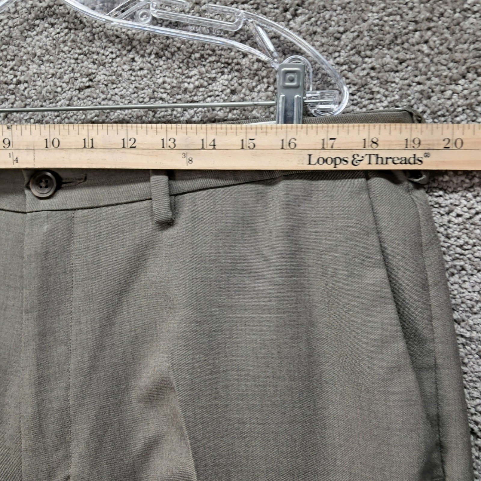 Haggar Cool 18 Mens Classic Fit Khaki Taupe Dress Pants 38×31 WPL 386 1017764