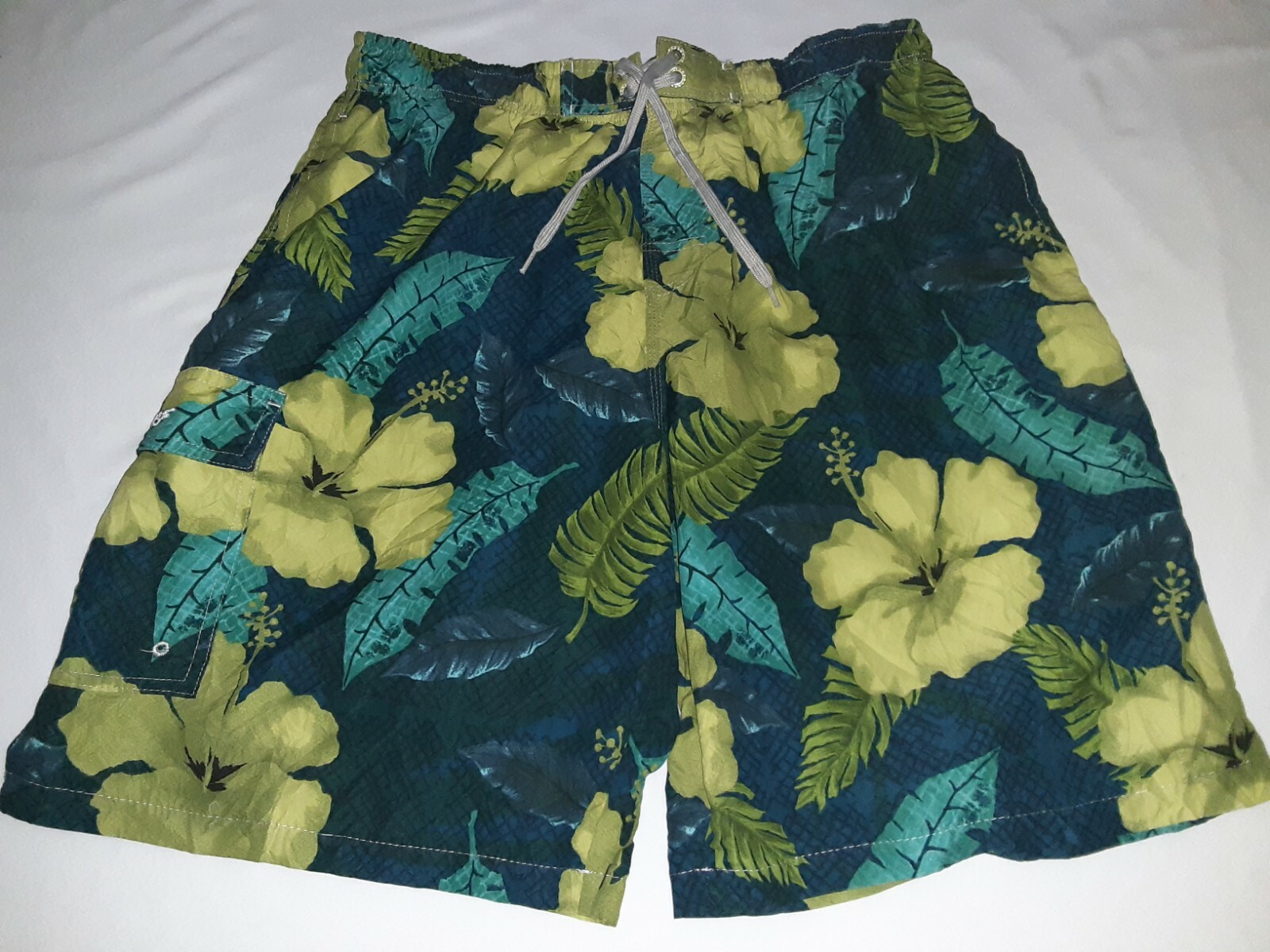 RS SURF APPAREL SWIM TRUNKS LNWOT Men’s Size LARGE (SEE MEASUREMENTS)