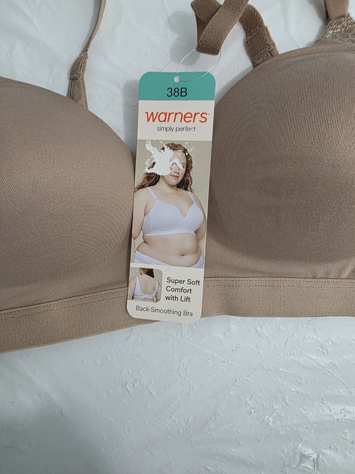 NWT WARNERS SIMPLY PERFECT 38B BEIGE WIRELESS BACK SMOOTHING LIFT PADDED BRA