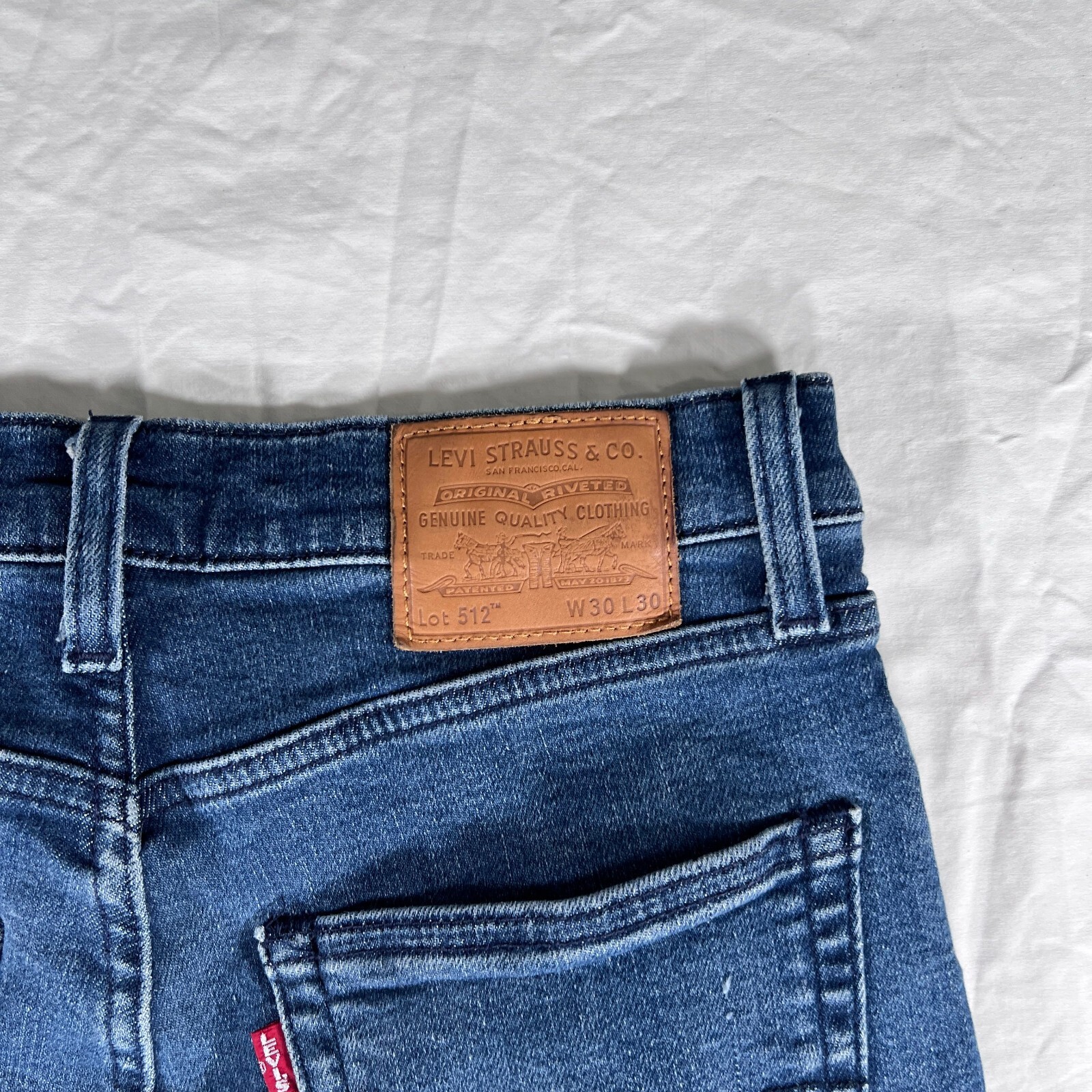 Levi’s Premium 512 Slim Taper Jeans Men’s W30 L30 Medium Wash Blue Big E