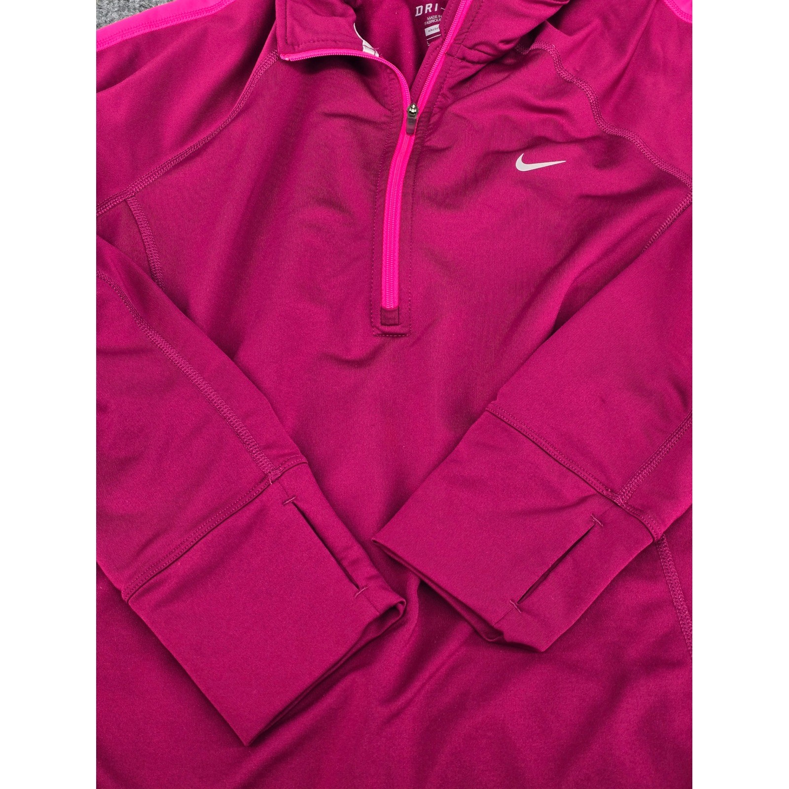 Nike Dri-FIT Running Pullover Women’s L Raspberry Pink Quarter Zip Thumbholes