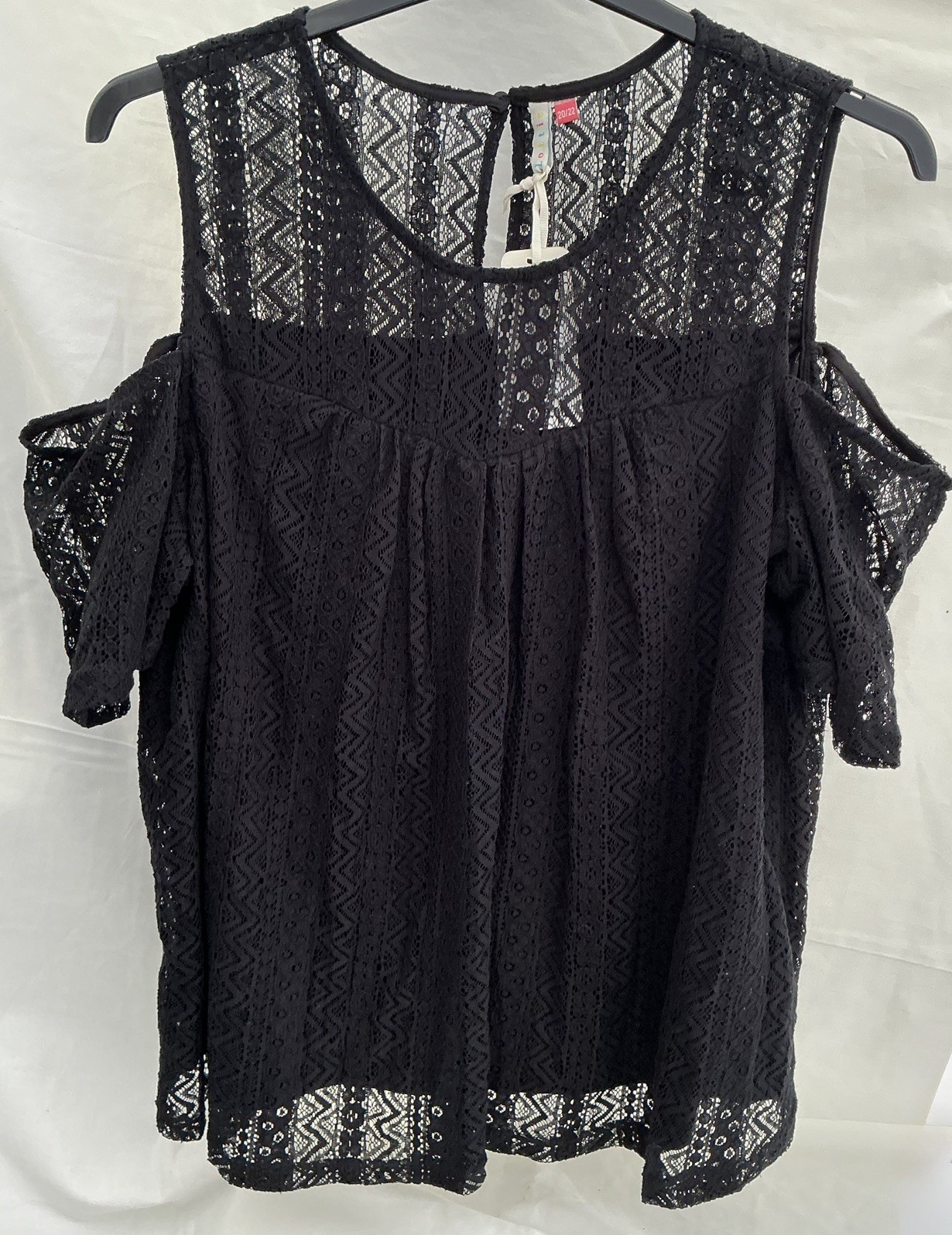 BLACK Off the Shoulder Women’s Top Size 20/22 BNWT
