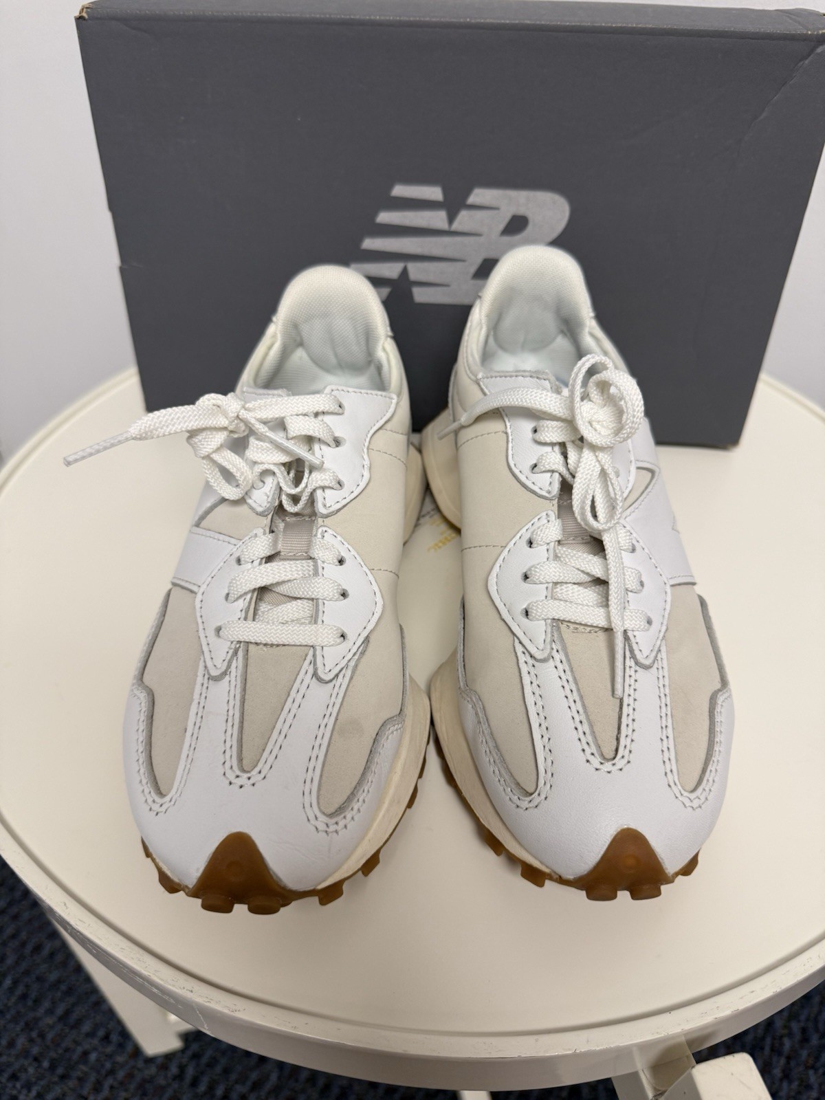 Size 6 – New Balance 327v1 White Moonbeam W