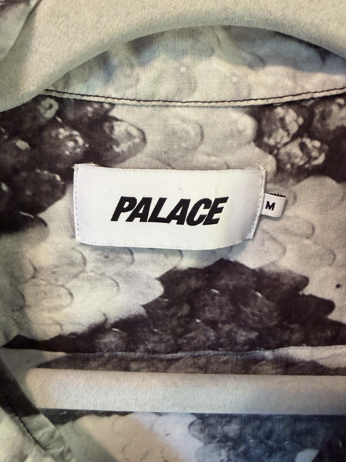 Palace Skateboards Snake Shirt Grey Rayon Camp Collar Summer 2022 Size M
