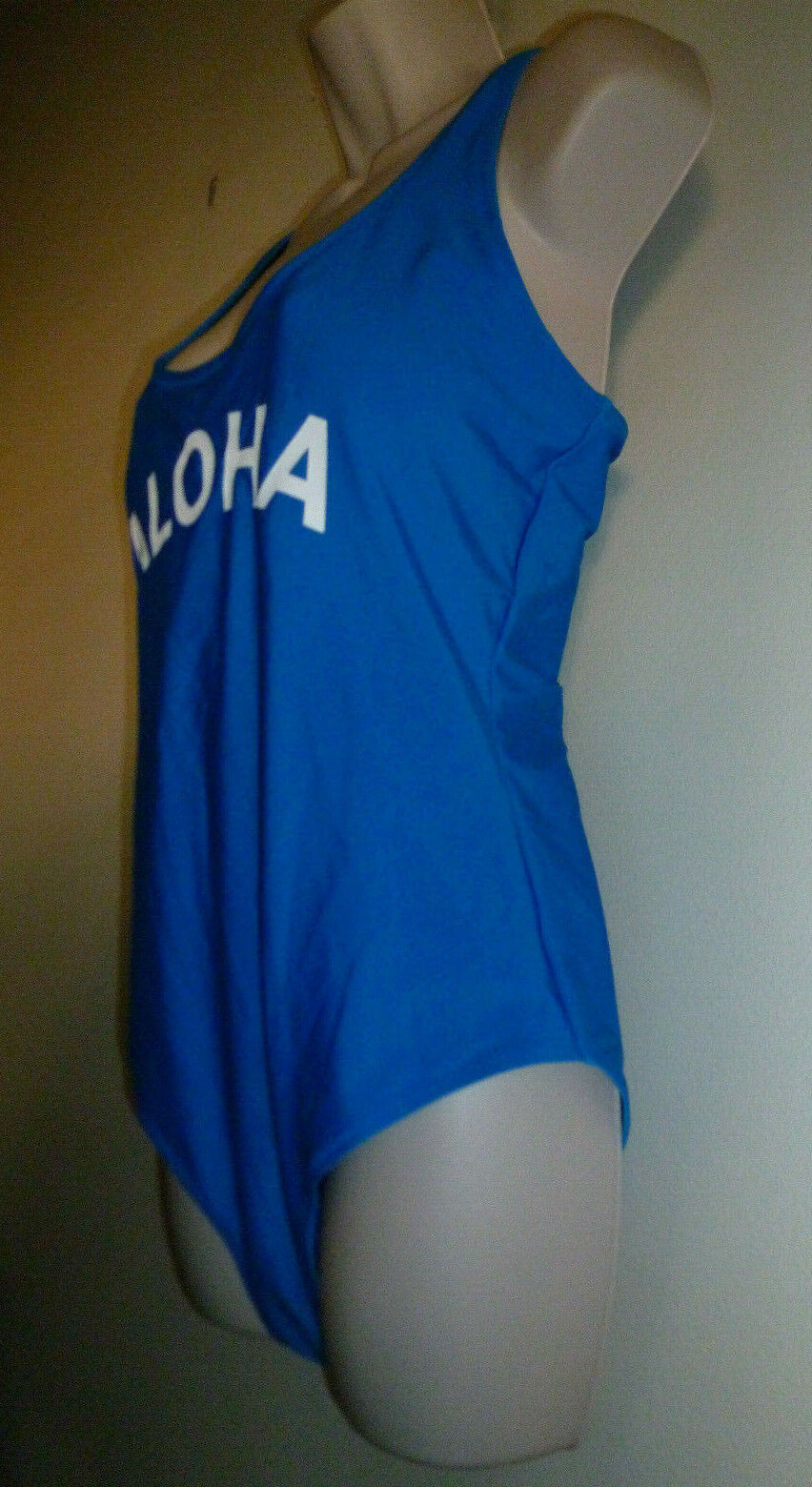 **OLD NAVY** Swimsuit One Piece Size ((L)) 80% Nylon * 20% Spandex. New/W/T