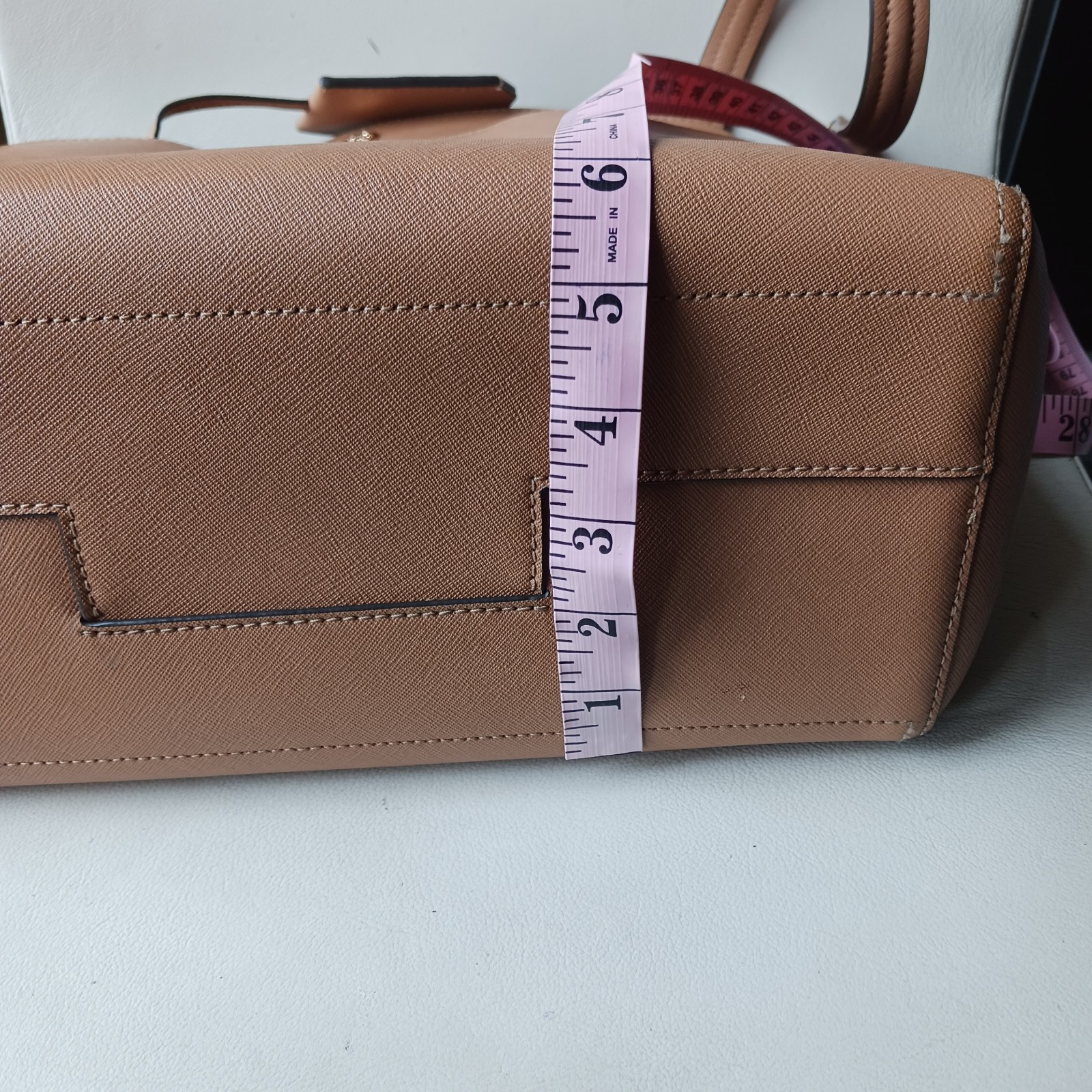 Tory Burch Robinson ToteBag York Triple Saffiano Leathe Compartment Camel Brown