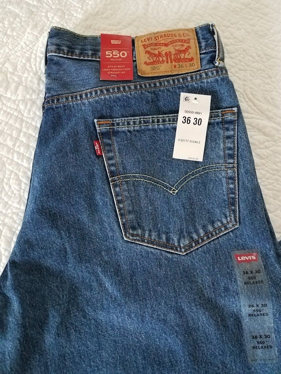 NEW Men’s Levis 550 Relaxed Jeans 005504891 Med Blue Many Sizes Available