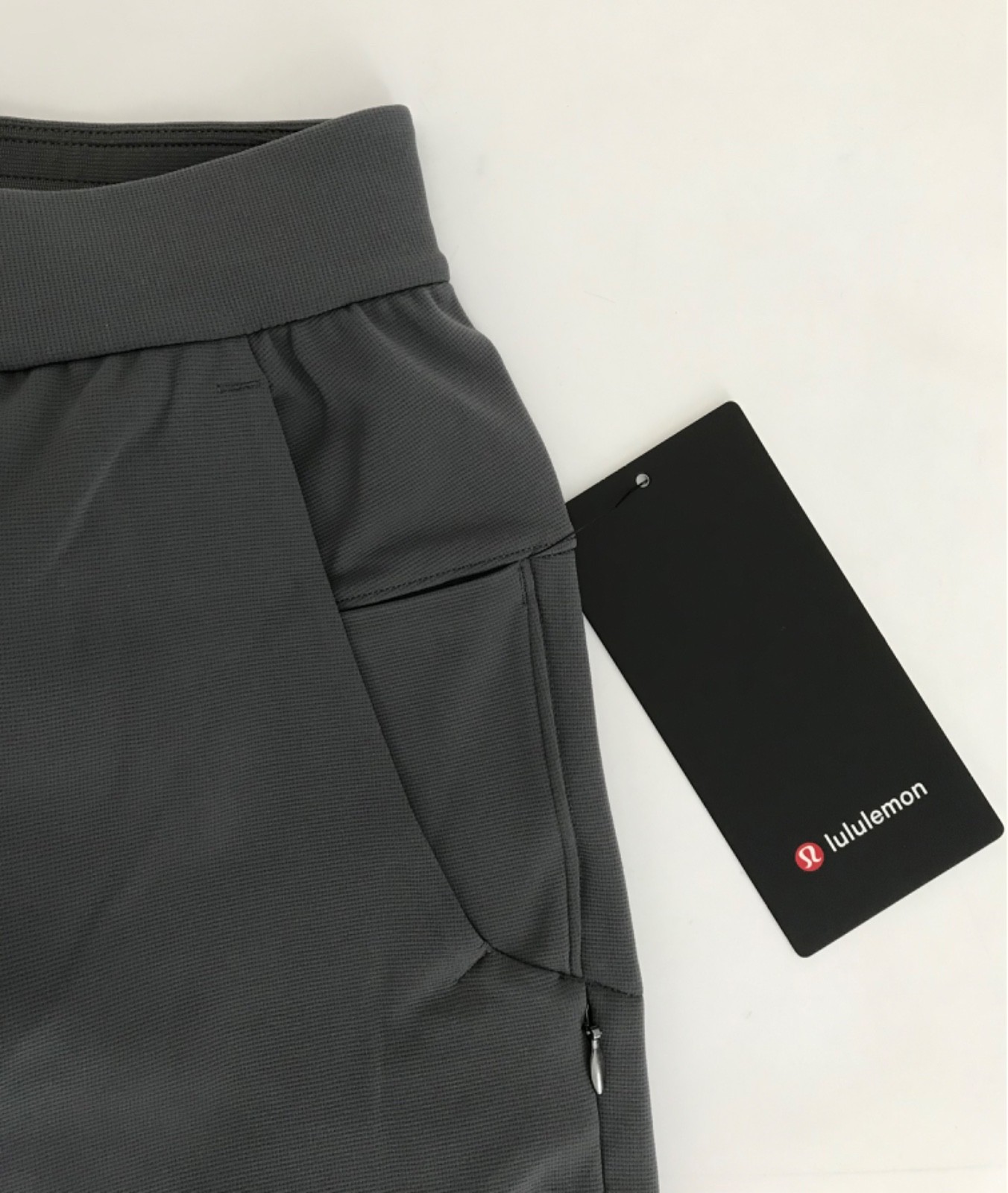 Lululemon Men’s Sojourn Jogger ONGE Onyx Grey LM5BLKS Size L REG