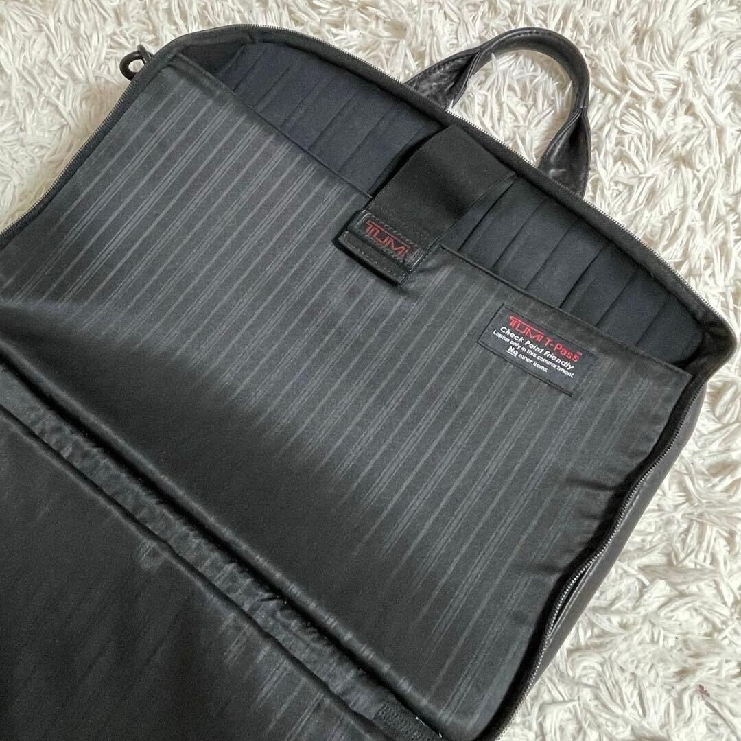 TUMI 96531DH Alpha T Pass Leather Briefcase Black 2 Way Business Bag Authentic