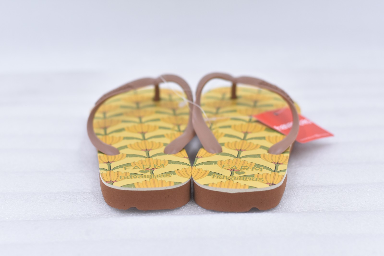 Womens Havaianas Dragon Slim Flip-Flops Sandals – Rust Size 7/8 (EU 37-38)