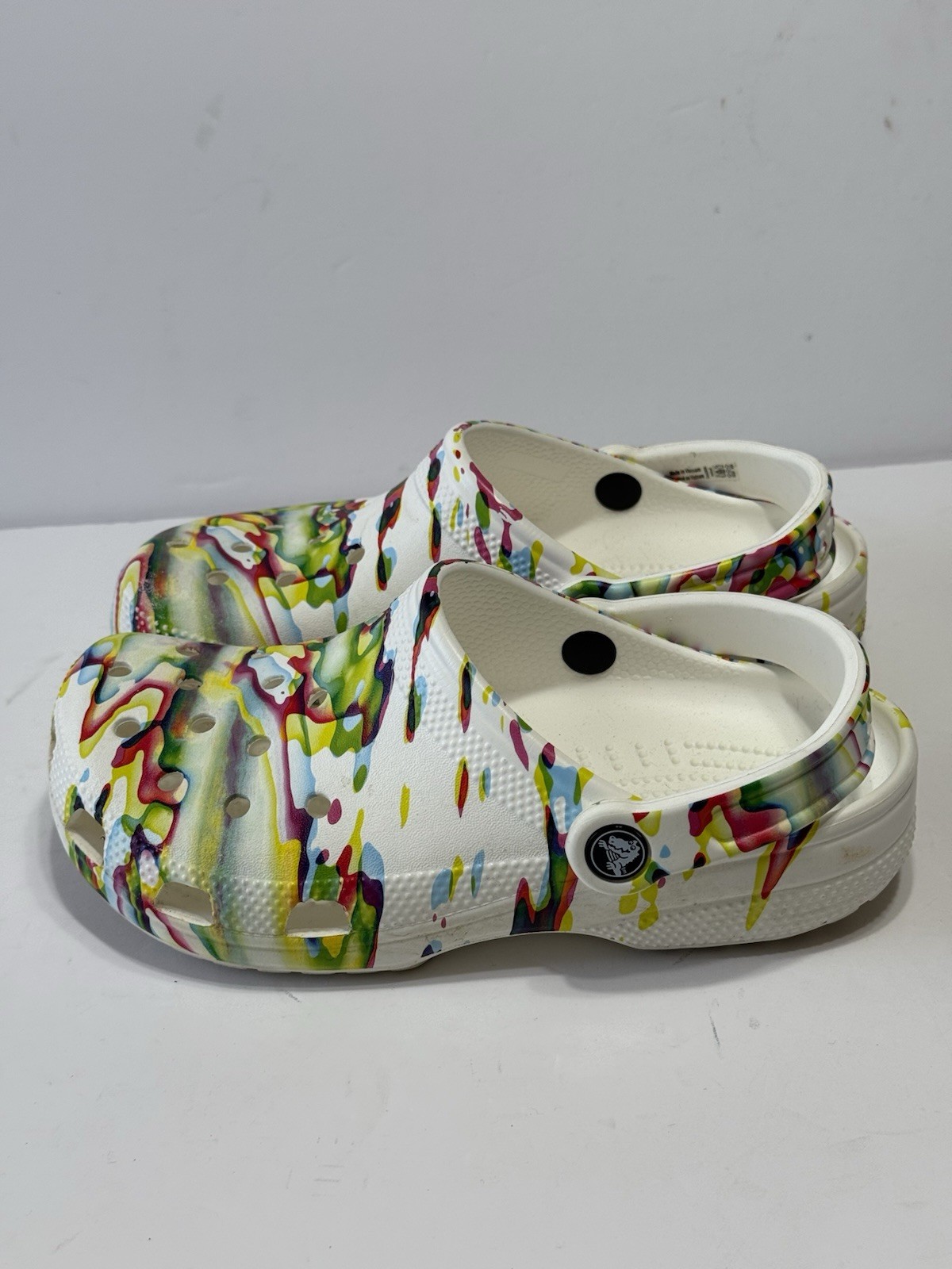 CROCS Multicolored Psychedelic Slip-On Casual Beach Clogs Sandals Sz W6 M4