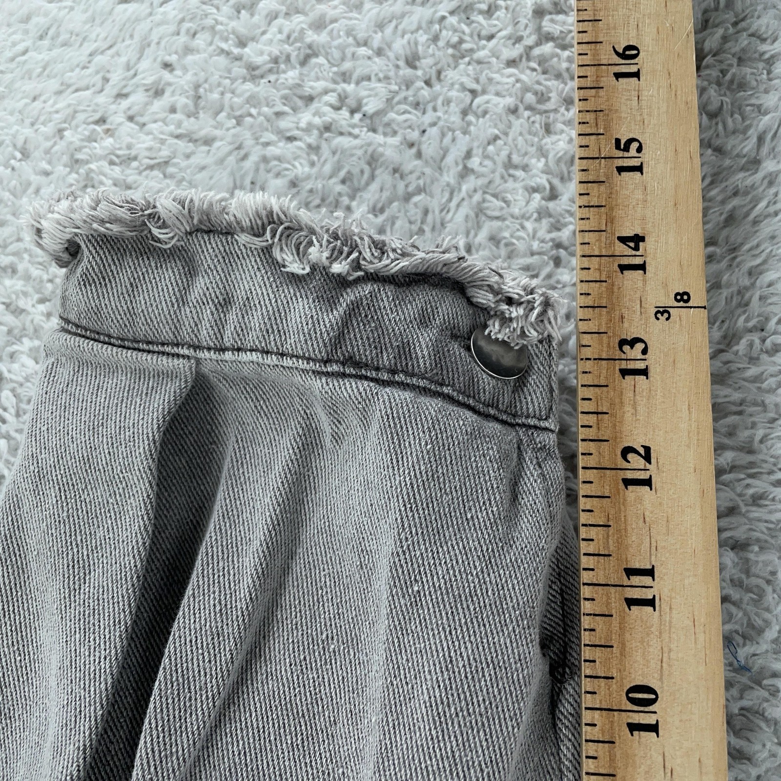 POL Shacket Womens Large Gray Denim Distressed Collared Snap Button Frayed Hem