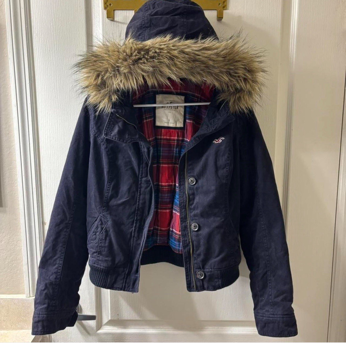 Vintage Y2K Navy Blue Faux Fur Button Up Zip Up Hollister Bomber Jacket Hoodie