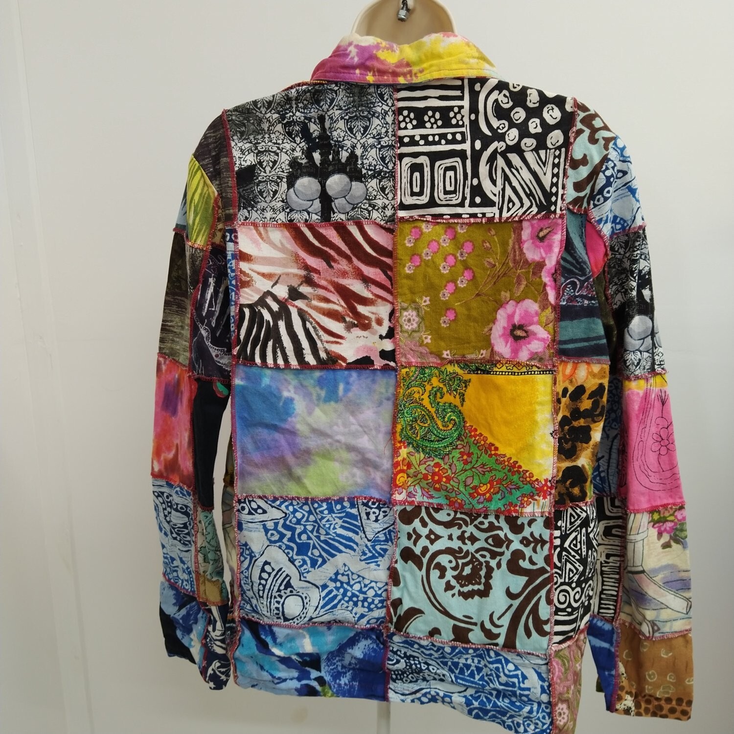Gandy Couture Womens Top Shirt Jacket Medium Red Colorfull Design Long Sleeve
