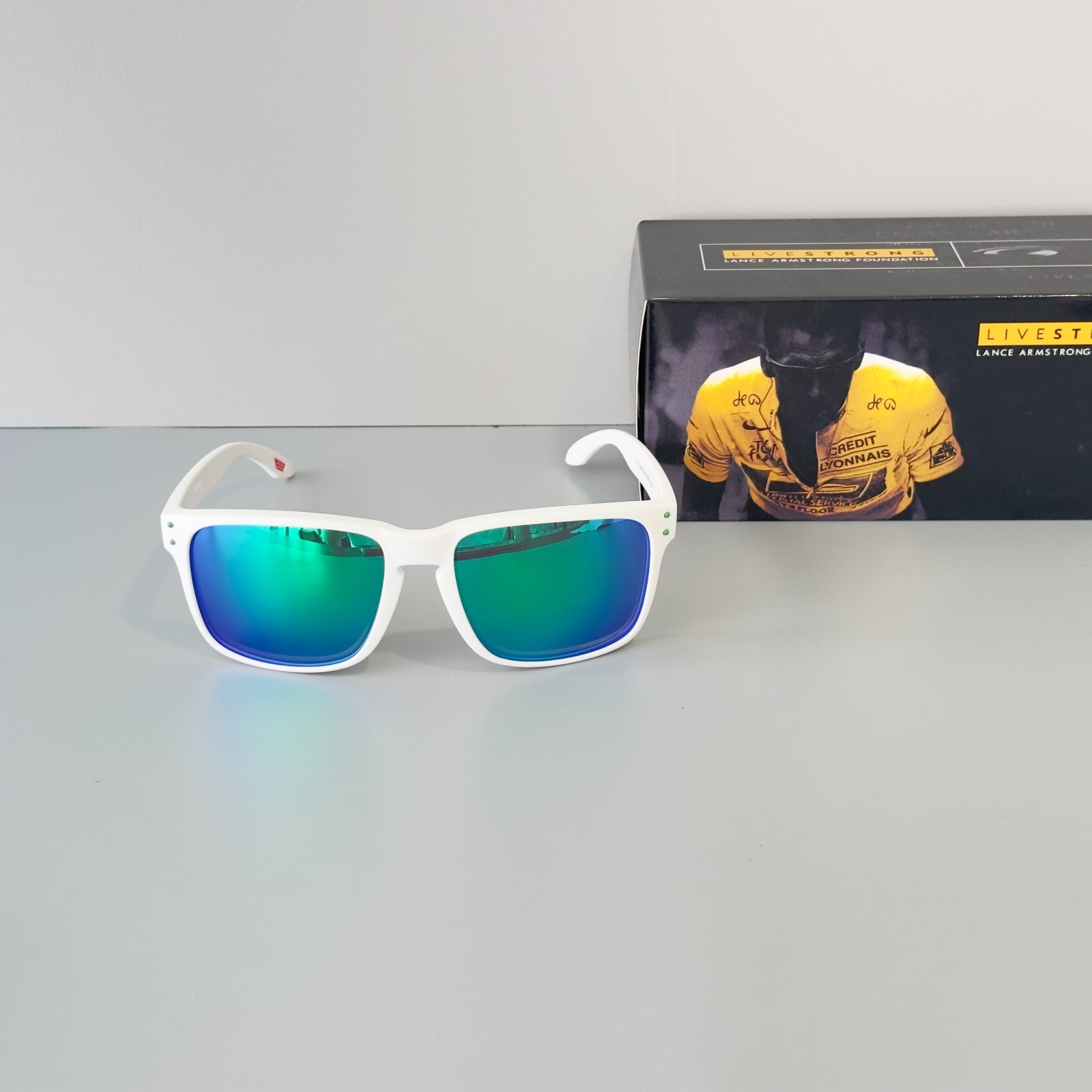 Oakley Holbrook XXL OO9487 Sunglasses White Frame Green Lenses Unisex