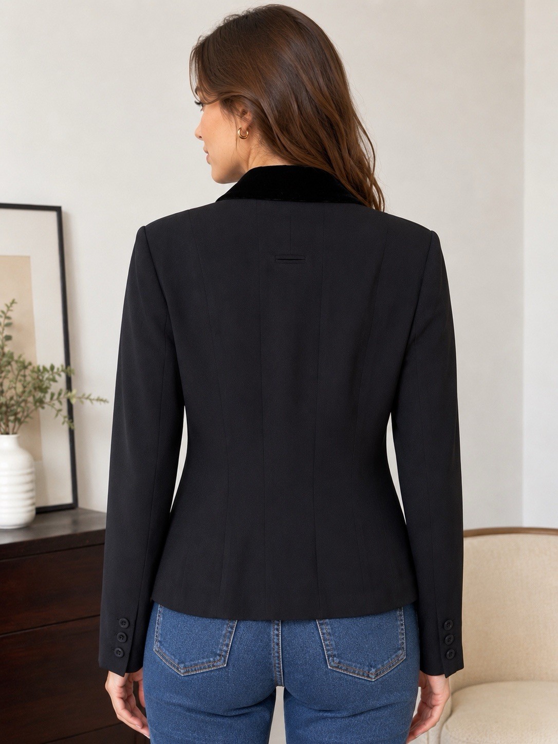 Due Per Due Women’s Black Blazer Velvet Collar Button Front Pockets Lined 6