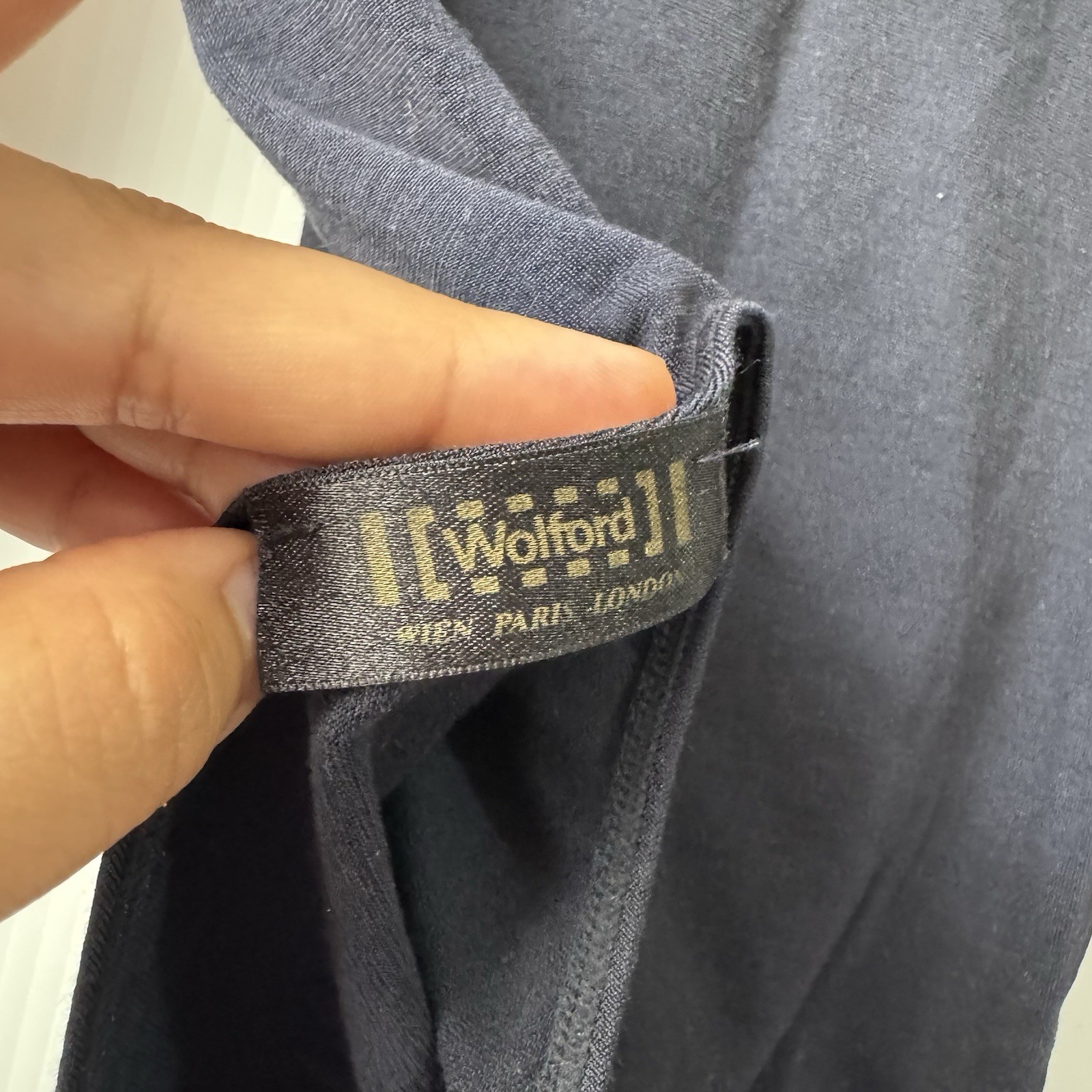 Wolford Opaque Naturel Bodysuit Womens XS Long Sleeve Snap Made in Italy Black