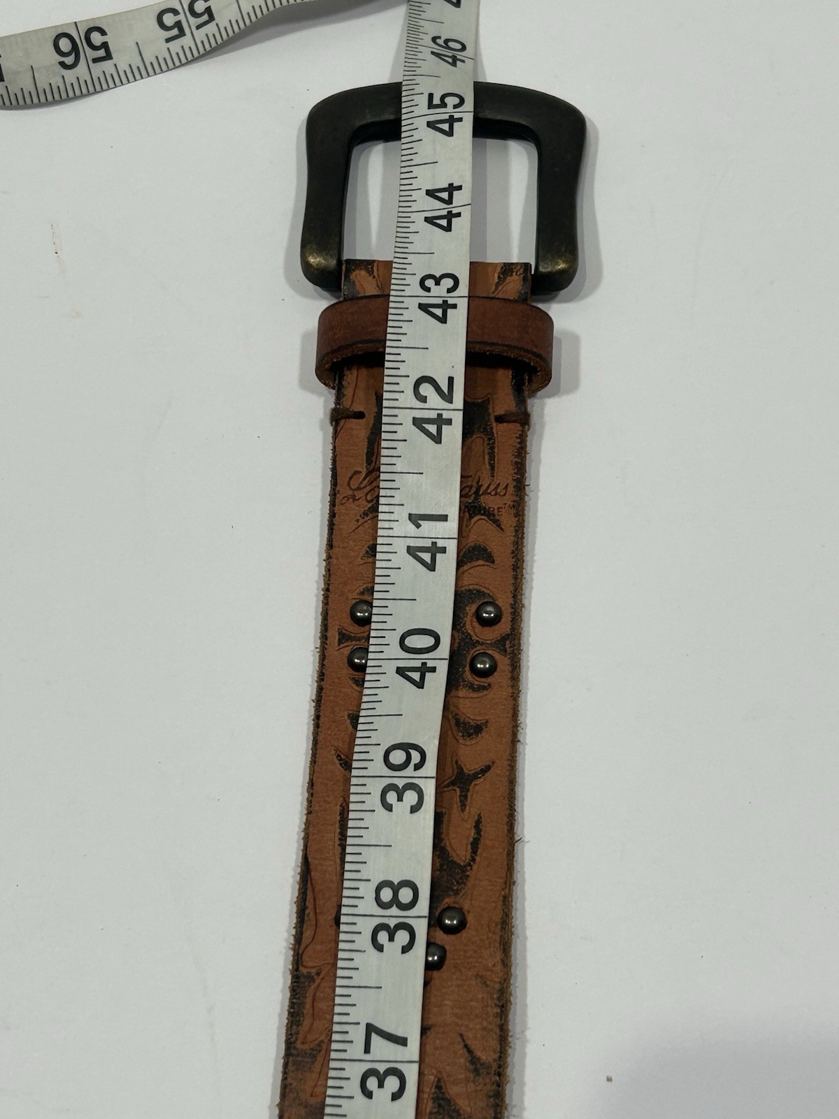 LEVI STRAUSS SIGNATURE STAMPED TOOLED BROWN LEATHER BELT BRASS STUDS 38-40 (43”)