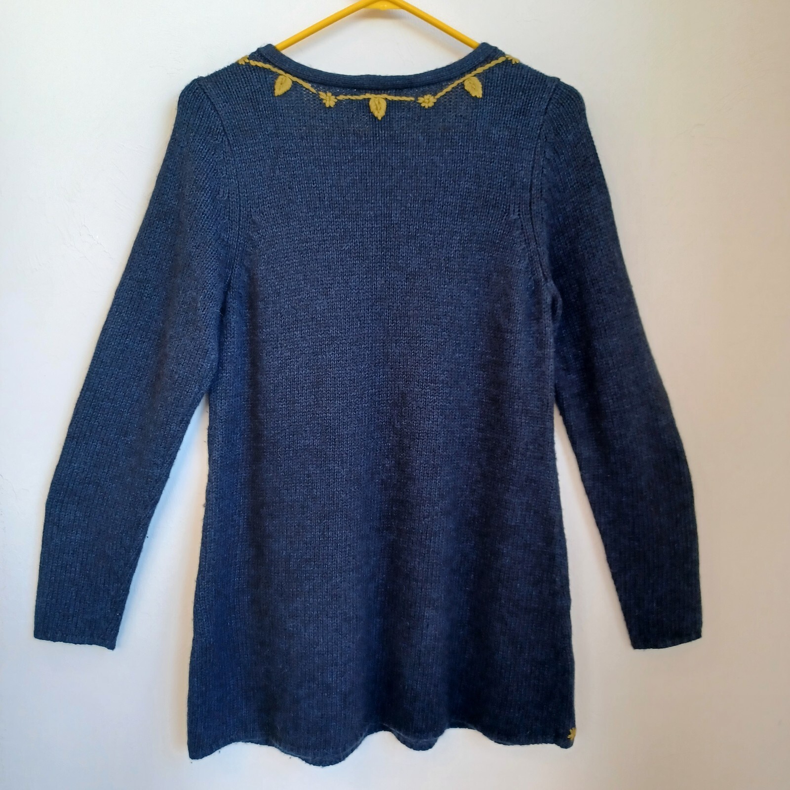 Soft Surroundings Sweater Womens M Embroidered V Neck Pullover Angora Wool Blend