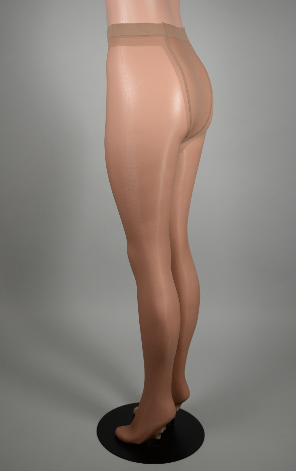 NOS Pretty Polly Italia Ultra Sheer 10 Denier Pantyhose Tights – Cinnamon