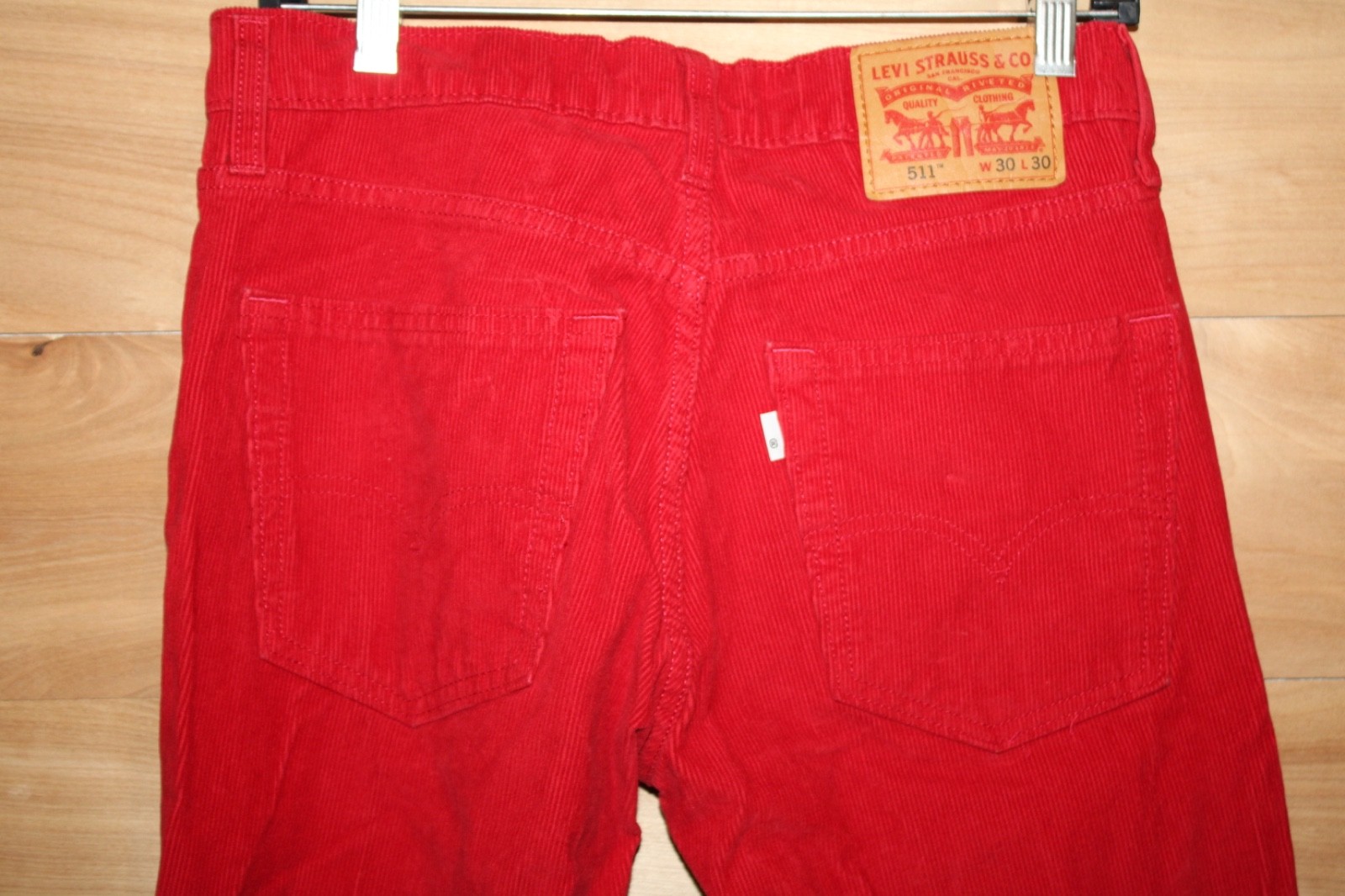 Levi’s 511 Slim Fit Red Corduroy Pants Men’s 30×30 Casual Stretch