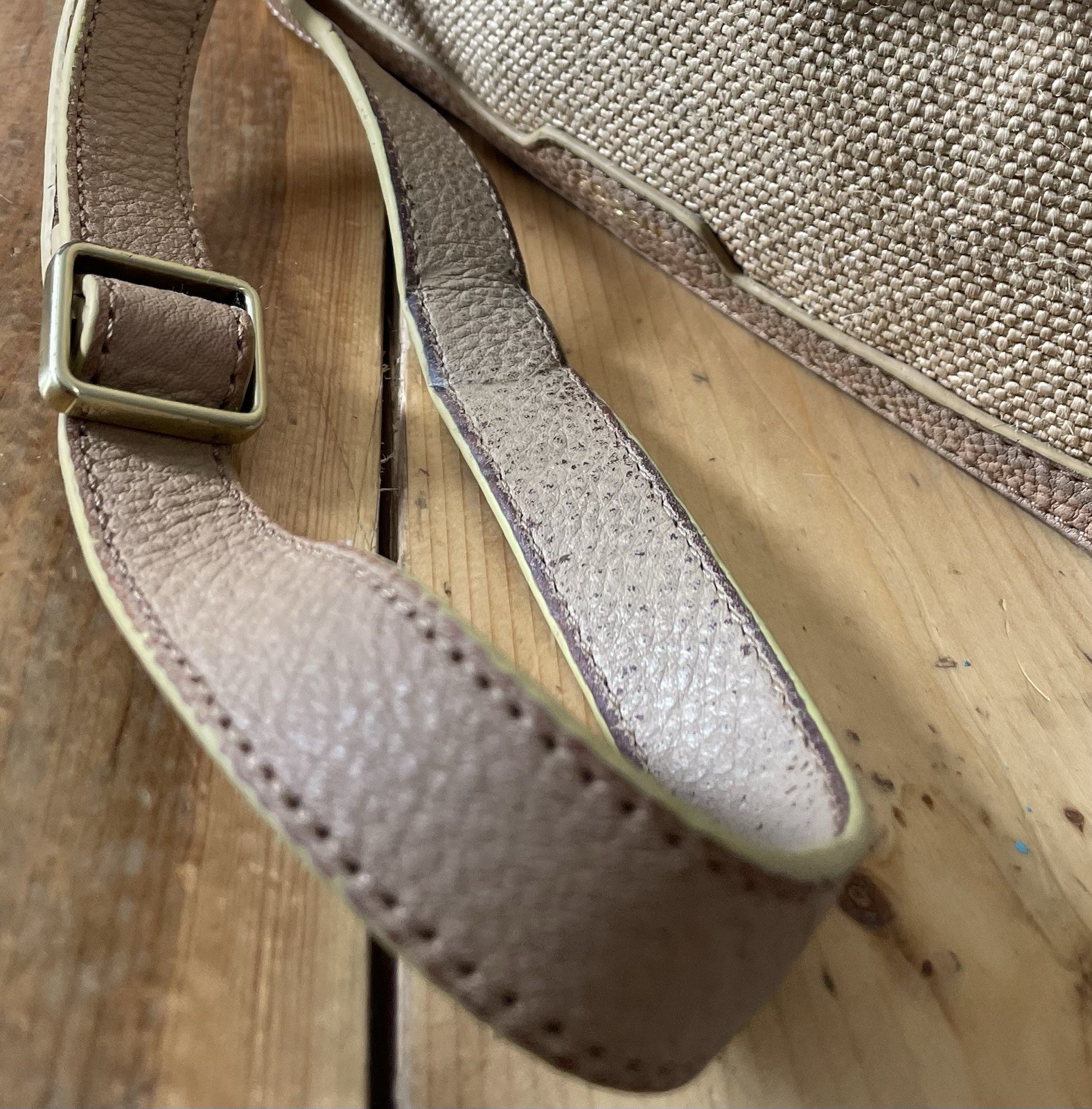 Fossil Crossbody beige tightly woven jute & Leather Accents Med Casual Shopper