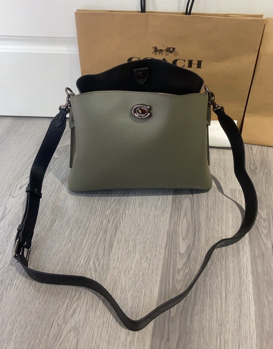 COACH Willow Shoulder Bag C2590 Army Green Colorblock Pebble Leather Outlet