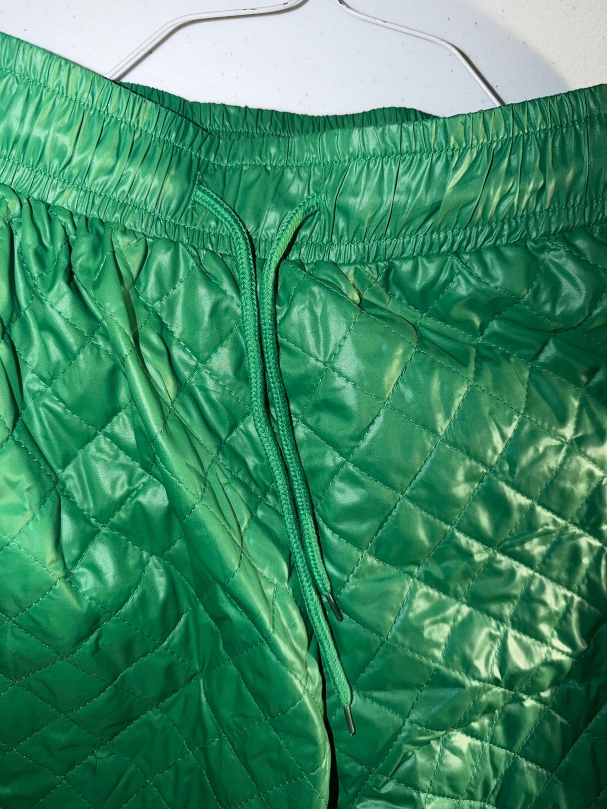 Men’s Green Quilted Jogger Pants Size M Regular Fit 32″ Waist Pockets
