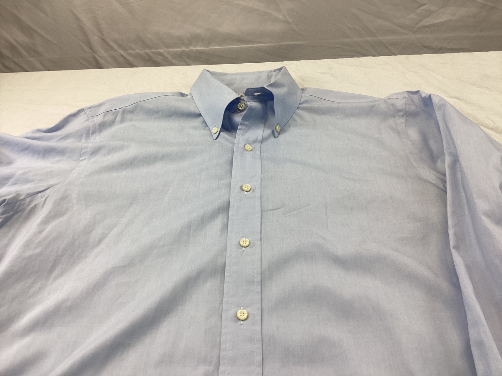 Brooks Brothers Shirt Mens 16 1/2 33 Large Blue Button Down 1818 USA Regent