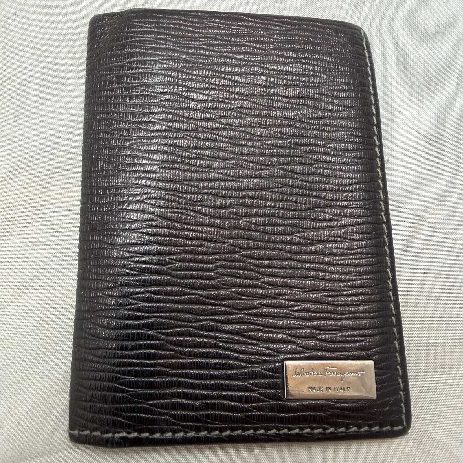 Genuine Salvatore Ferragamo Leather card case / Card case black / Good Condition