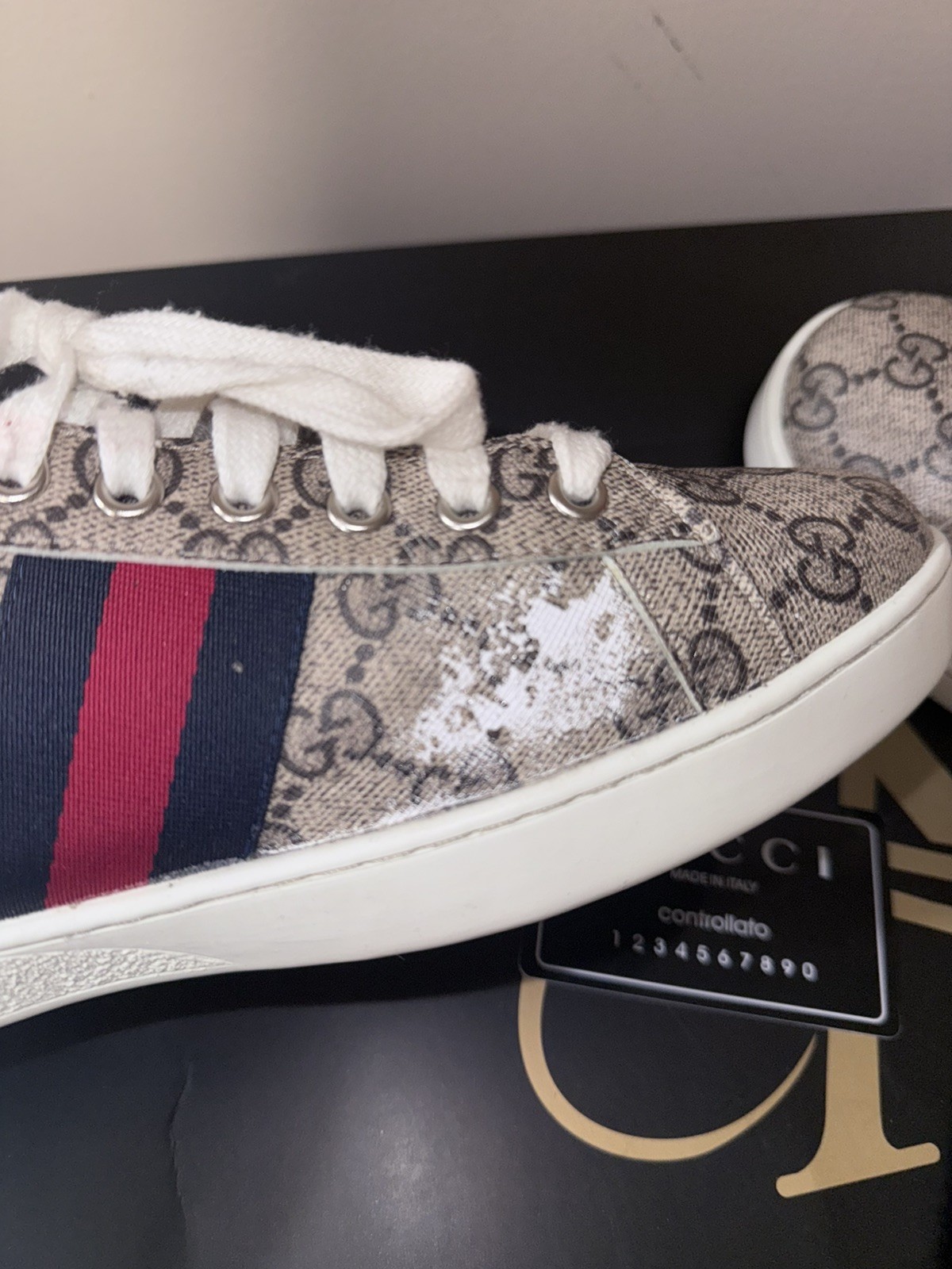 Gucci GG Supreme Monogram Canvas Sneakers with Red and Blue Sz EU 44 US 10.5-11