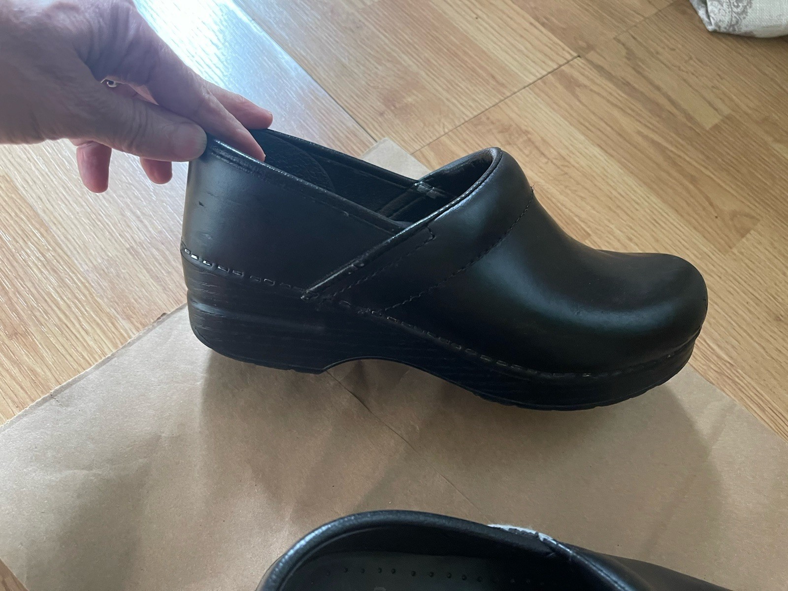 Dansko Professional Clogs Black Womens Size 38 006020202 Black. Used
