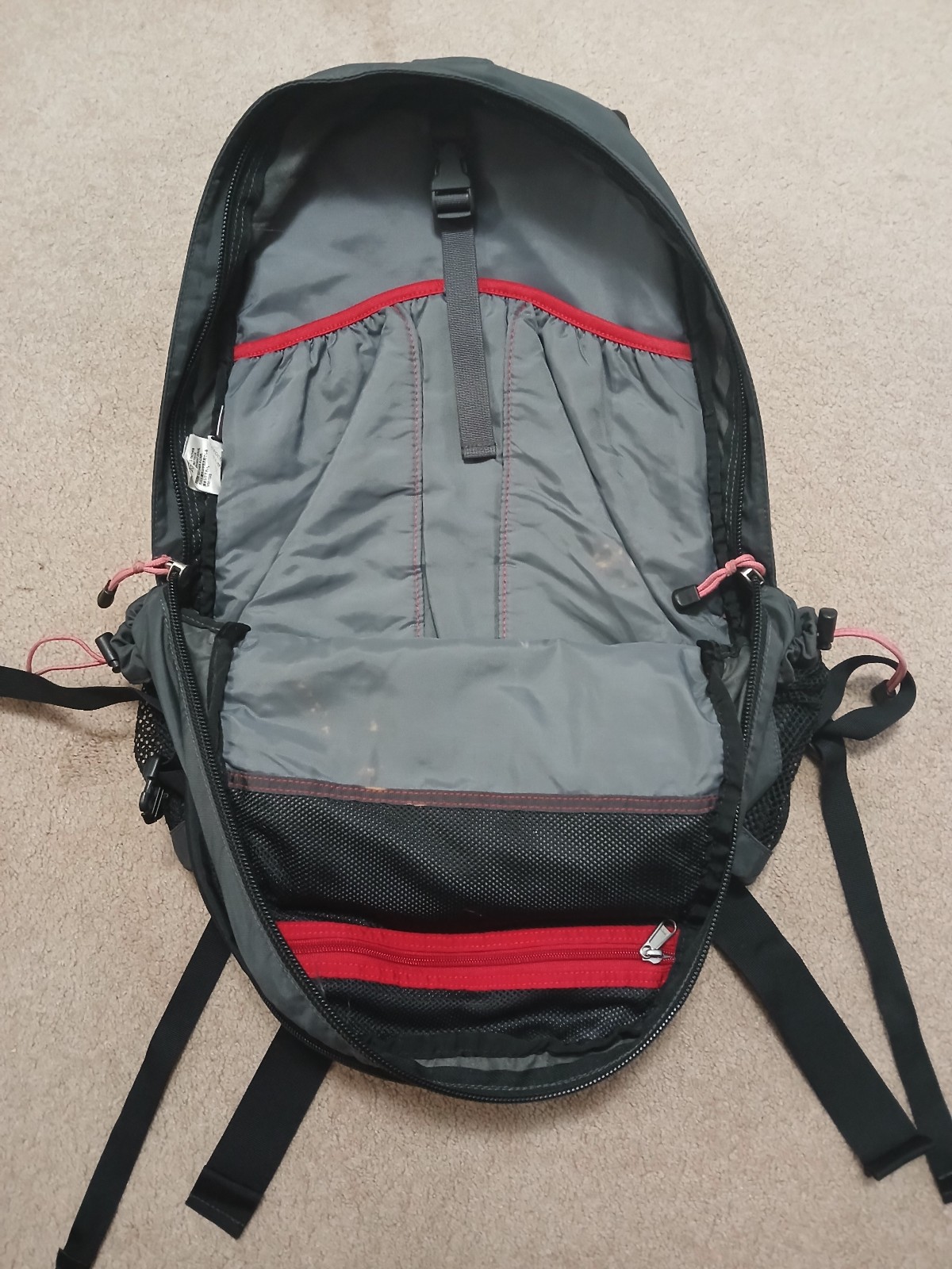 The North Face Recon Backpack Black/Grey/Pink Laptop Divider Hiking 2 Straps