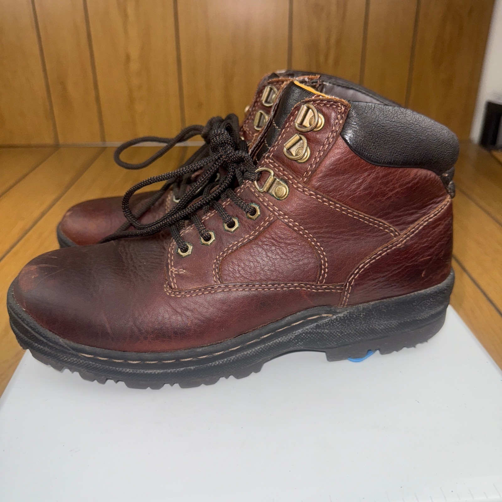 Dockers Mens Leather Boots Lace Up Brown Size 8M Stain Defender