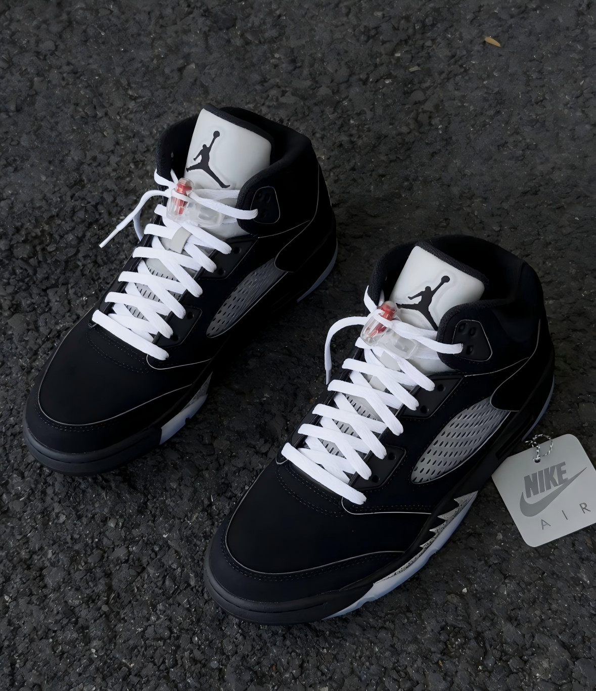 Jordan Air Jordan 5 Retro OG “Black Metallic Reimagined” Basketball Shoes