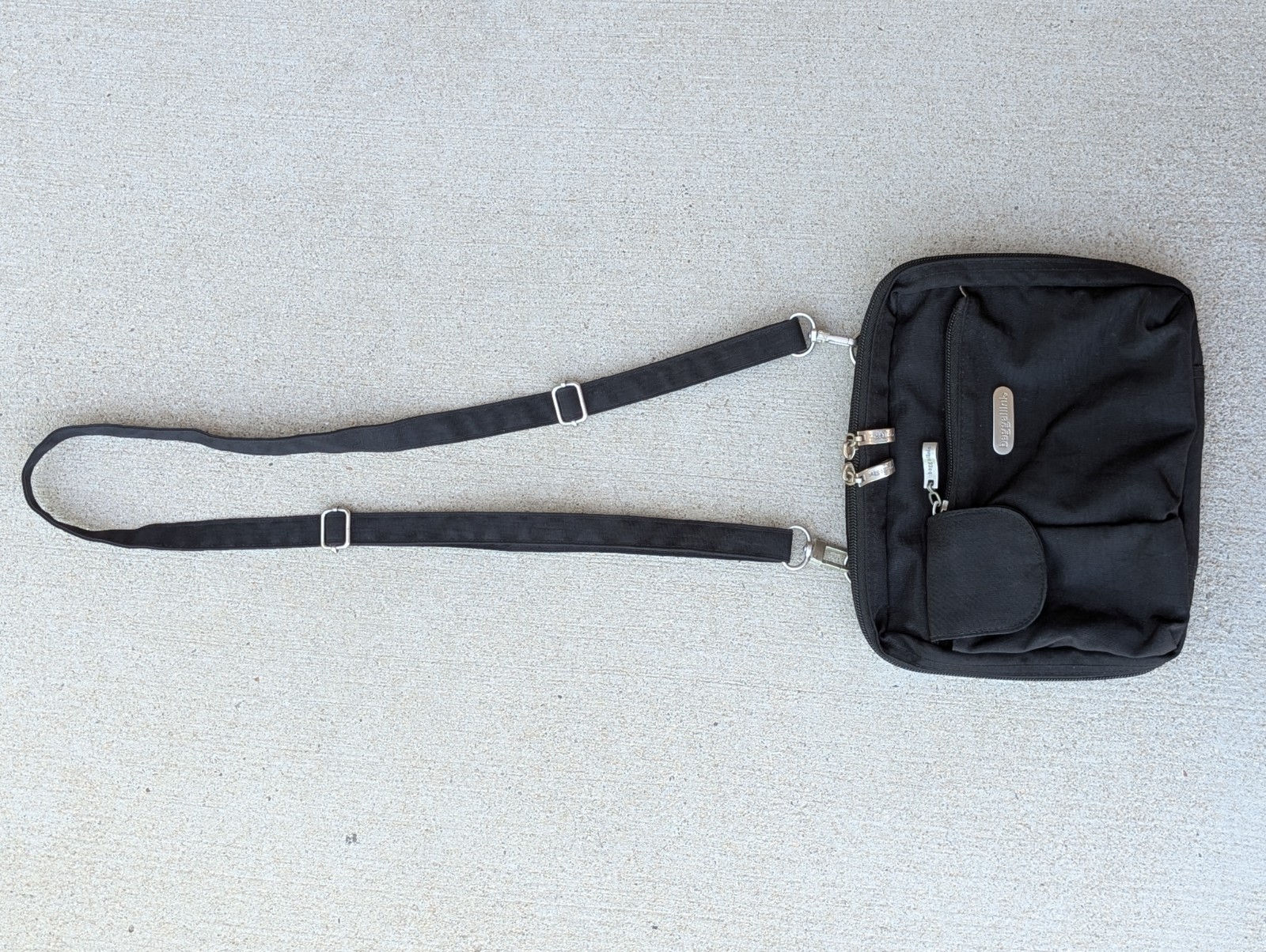 Baggallini 3-in-1 Black Nylon Crossbody Belt Bag Travel Organizer Wallet Purse