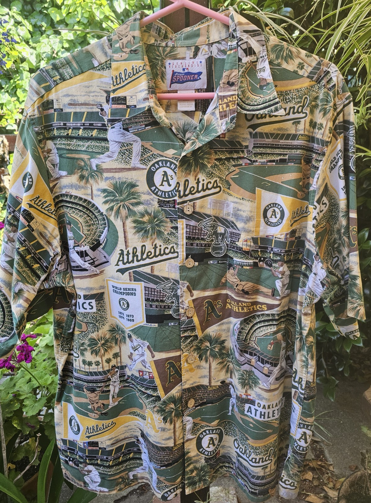 Reyn Spooner Oakland A’s Athletics MLB Baseball Hawaiian XL Shirt 100% Cotton