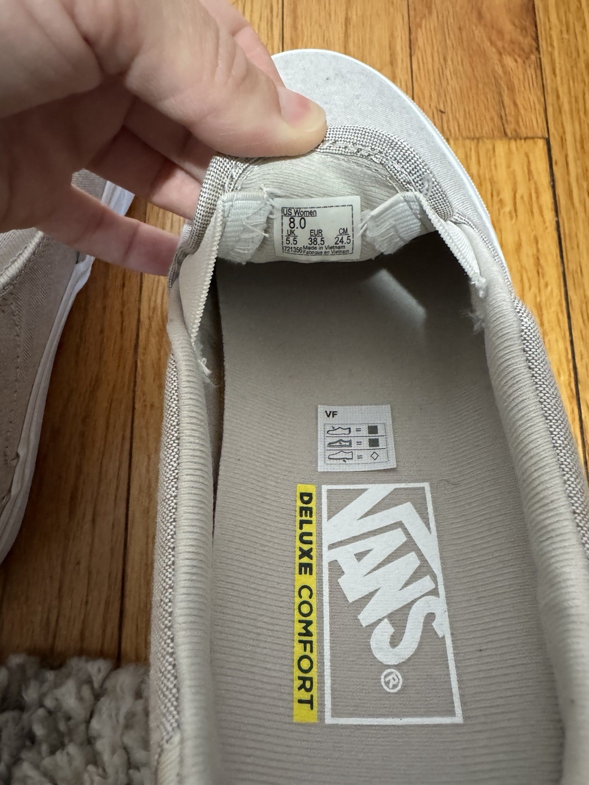 Vans Asher Deluxe Slip On Women’s Size 8