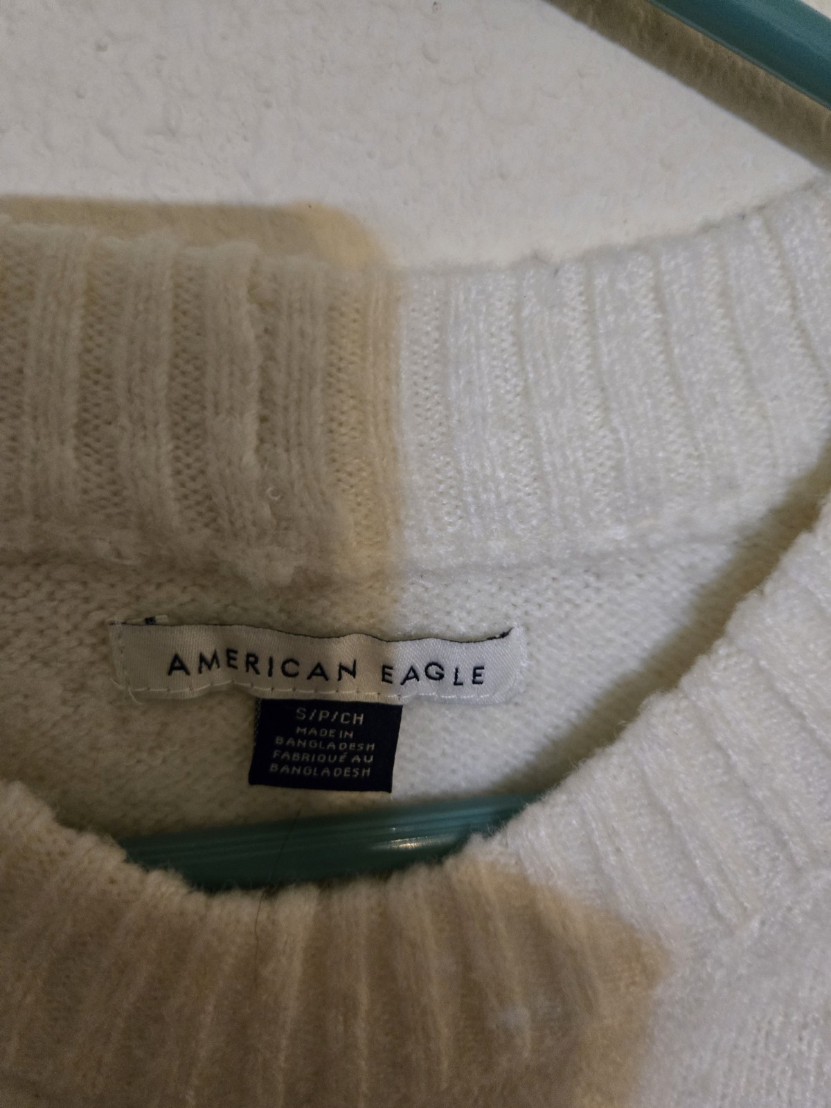 American Eagle Women’s Pullover Sweater, Size Small, Cream Color