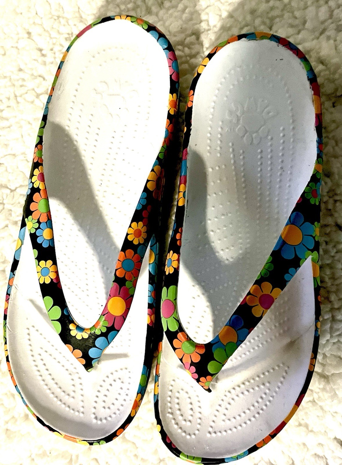 DAWGS Loudmouth Magic Bus Floral Flip Flops Womens Size 8 Sandals Retro