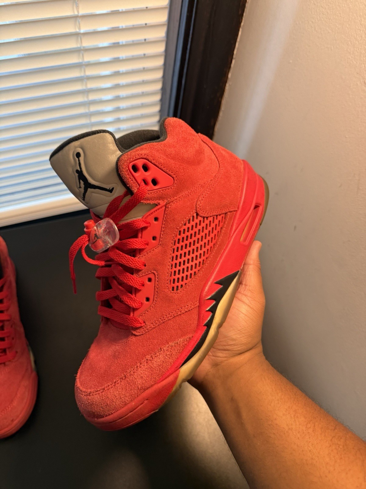 Air Jordan 5 Retro Red Suede Size 9 Good Condition