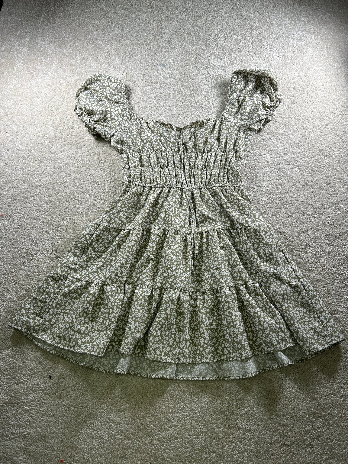 Hesperus Women’s Green Floral Puff Sleeve Dress Medium Milkmaid Peasant Boho