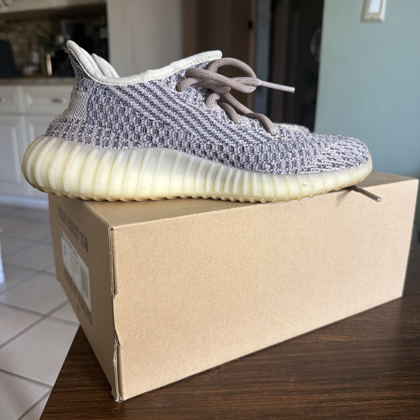 Adidas Yeezy Boost 350 V2 Ash Pearl Size 5.5 SLIGHTLY USED $50 OBO