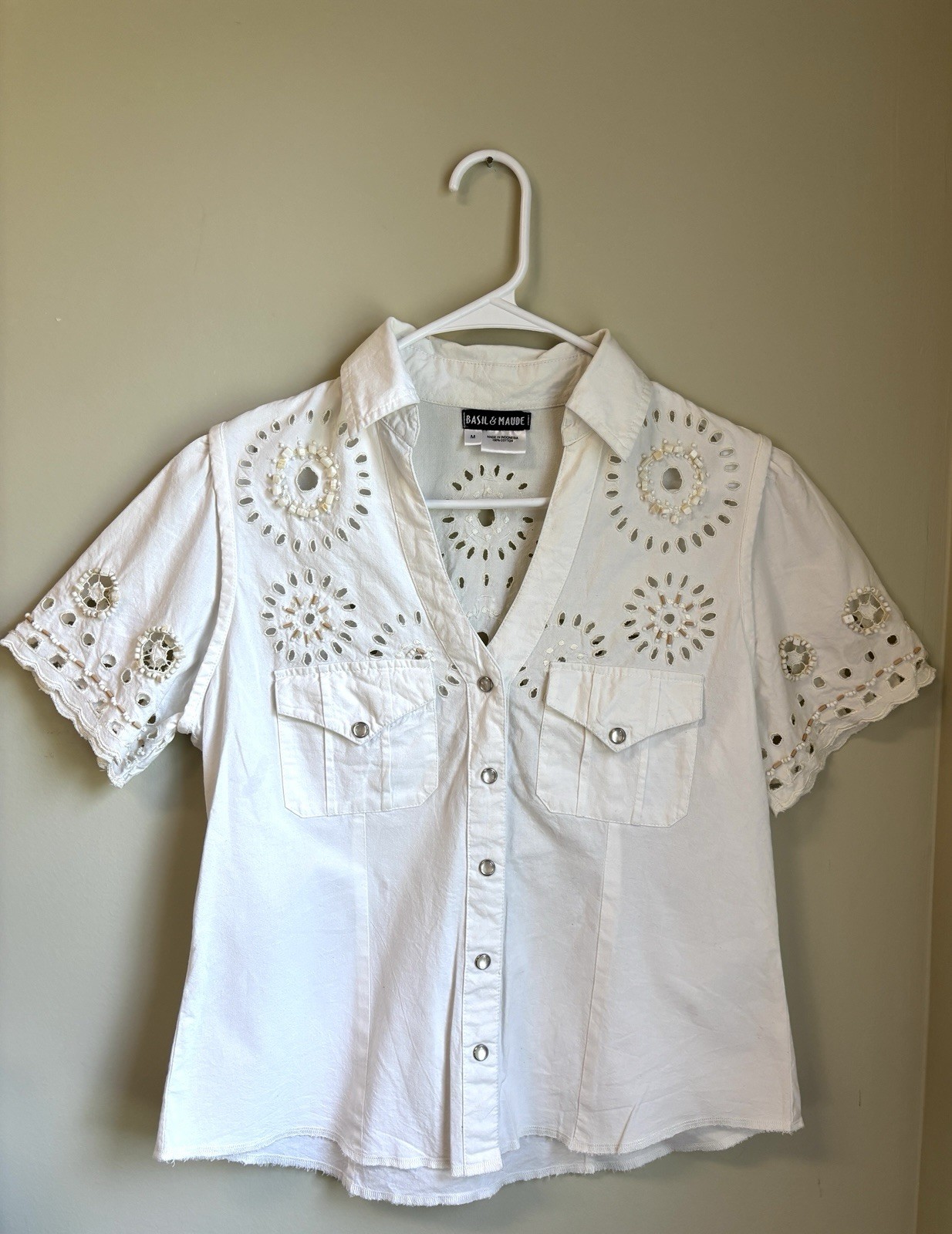 Vintage Basil & Maude White Eyelet Embroidered Button Front Shirt, M, Y2K Boho