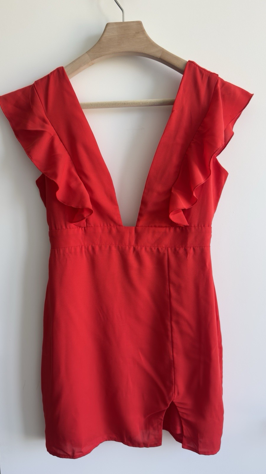 Superdown Harlow Mini Dress Red Ruffle Plunge V Neck Lined Size M NWT