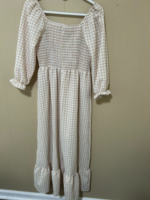 Indigo Rose Gingham Maxi Dress M Beige Smocked Cottagecore Prairie Milkmaid