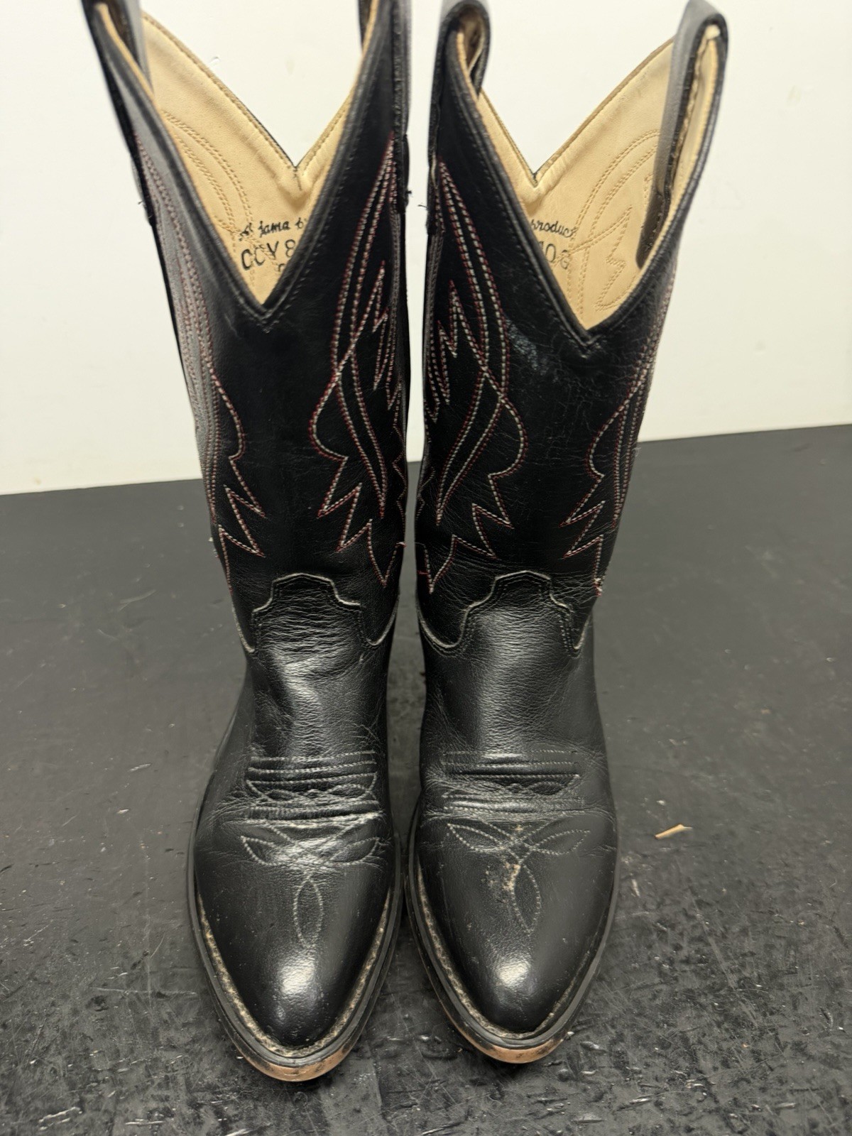 A JAMA PRODUCT Youth Size 6 Black/Red Leather Embroidered Cowboy Western Boots